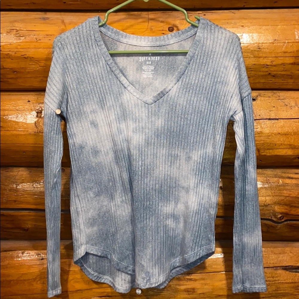 American Eagle Long Sleeve
